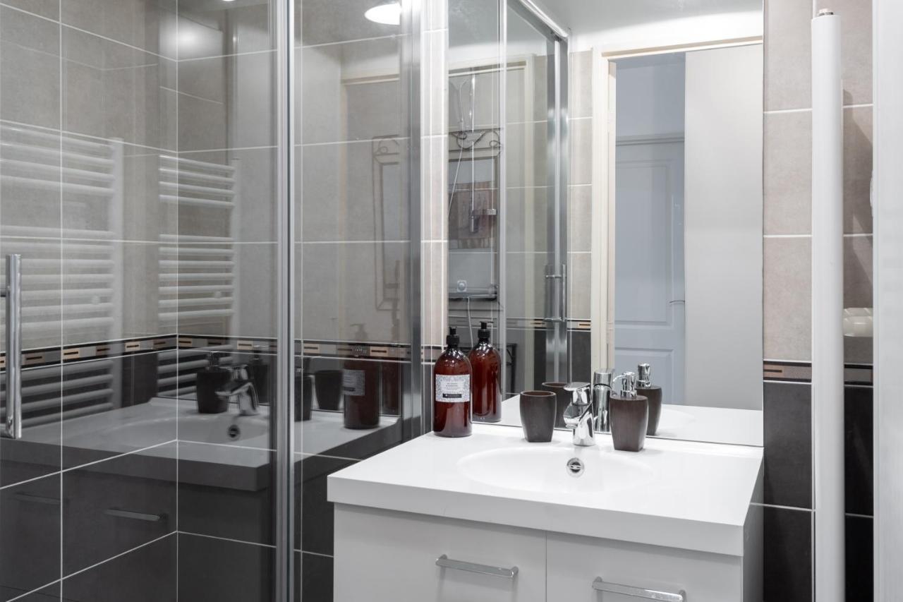 Le 7 De Coeur - Grand T4 Avec Balcon Appartamento Lione Esterno foto